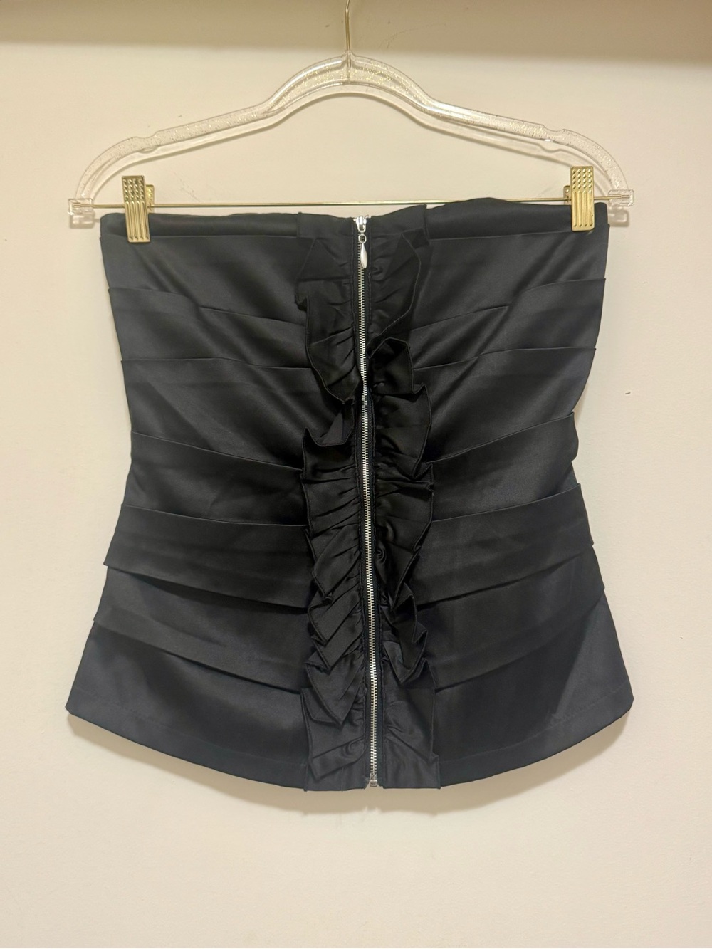 Amisu Black Strapless Ruffled Front Zip Top Corset